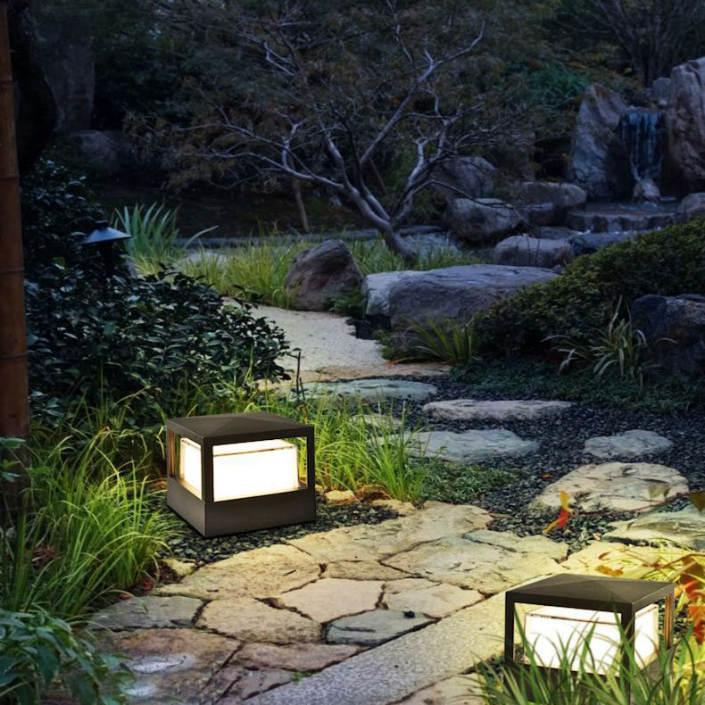 Industrial Waterproof Aluminum Cylinder LED Landscape Lawn Light