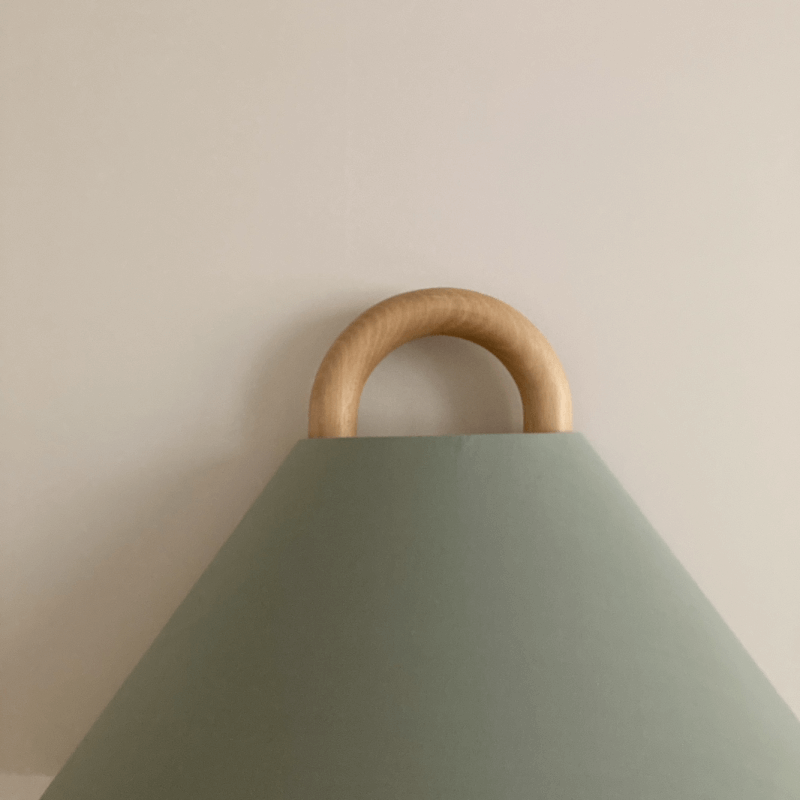 Modern Solid Wood Pleated Semi-Circular 1-Light Wall Sconce Lamp