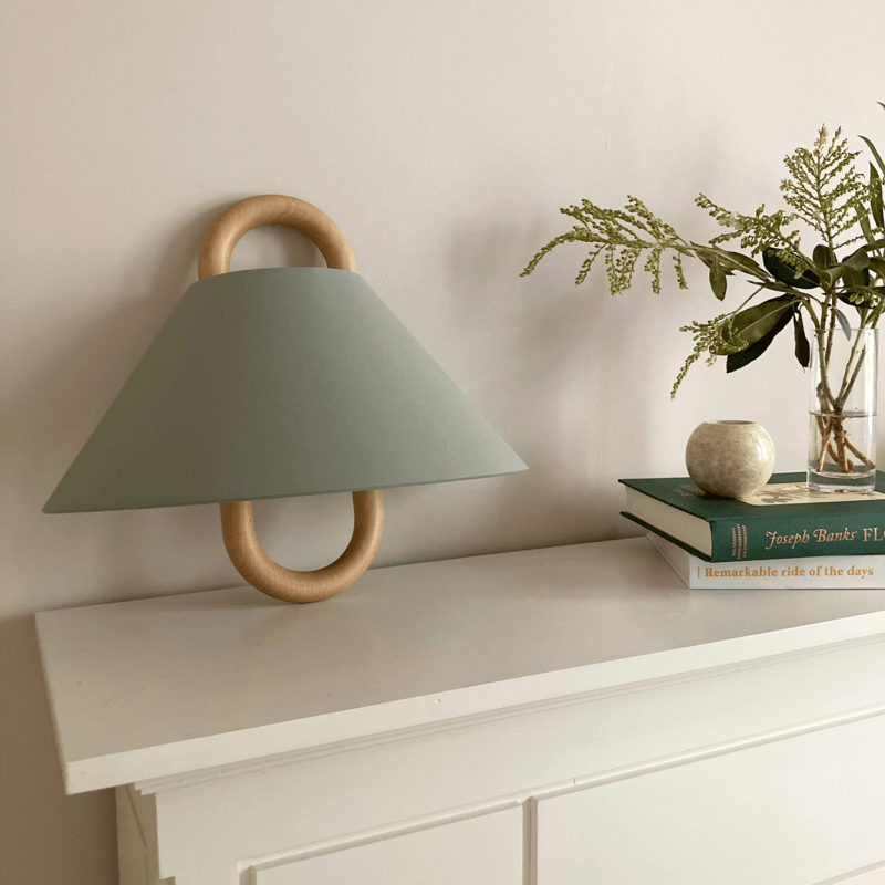 Modern Solid Wood Pleated Semi-Circular 1-Light Wall Sconce Lamp