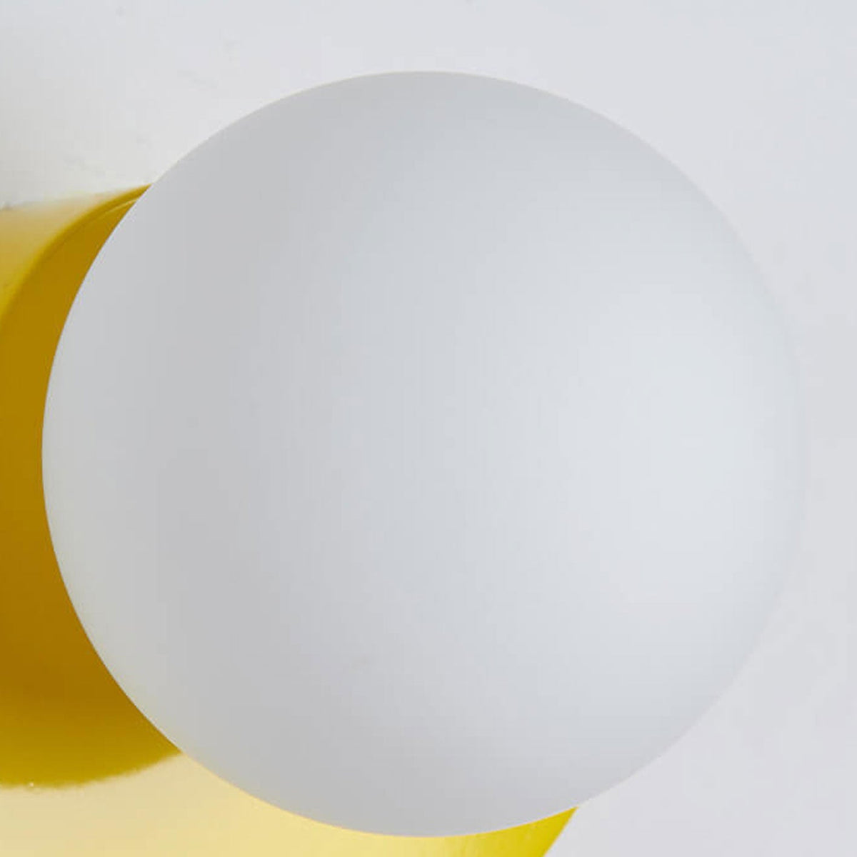 Modern Minimalist 1-Light Glass Wall Sconce with Colorful Spherical Semicircle Design