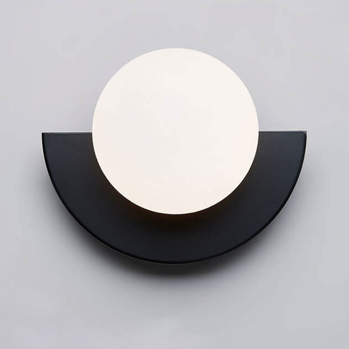 Modern Minimalist 1-Light Glass Wall Sconce with Colorful Spherical Semicircle Design