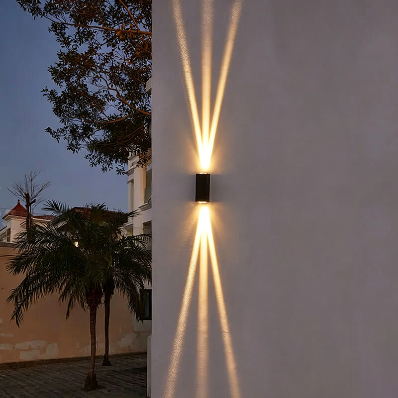Modern Minimalist Aluminum Rectangular LED Outdoor Wall Sconce for Patio Lighting