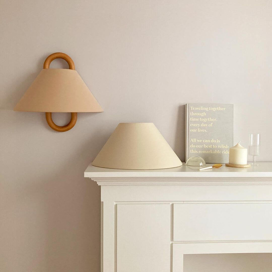 Modern Solid Wood Pleated Semi-Circular 1-Light Wall Sconce Lamp