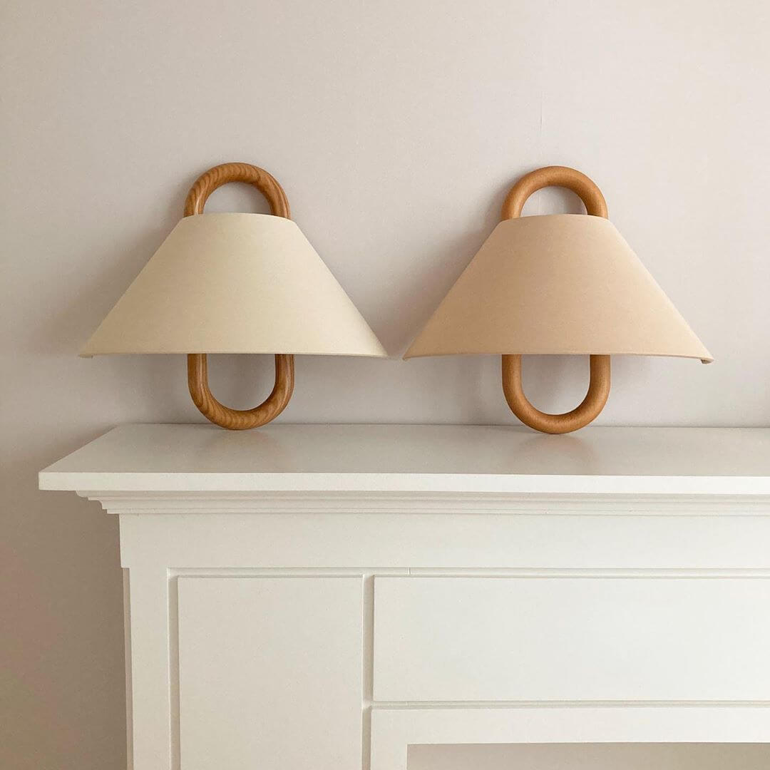 Modern Solid Wood Pleated Semi-Circular 1-Light Wall Sconce Lamp