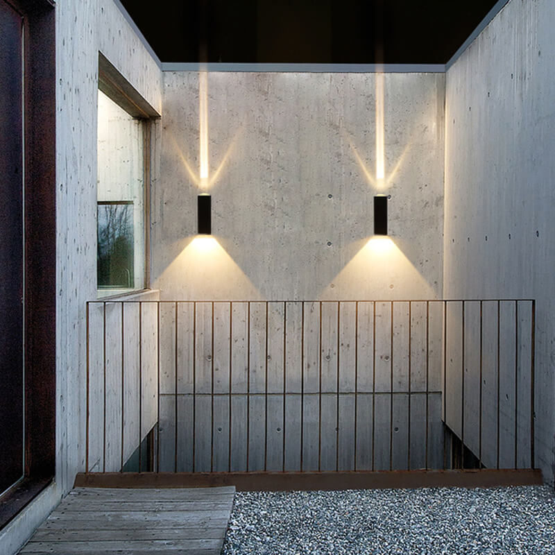 Modern Minimalist Aluminum Rectangular LED Outdoor Wall Sconce for Patio Lighting