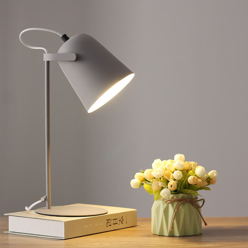 Nordic Macaron-Inspired Creative Iron Bucket Table Lamp – 1-Light Design